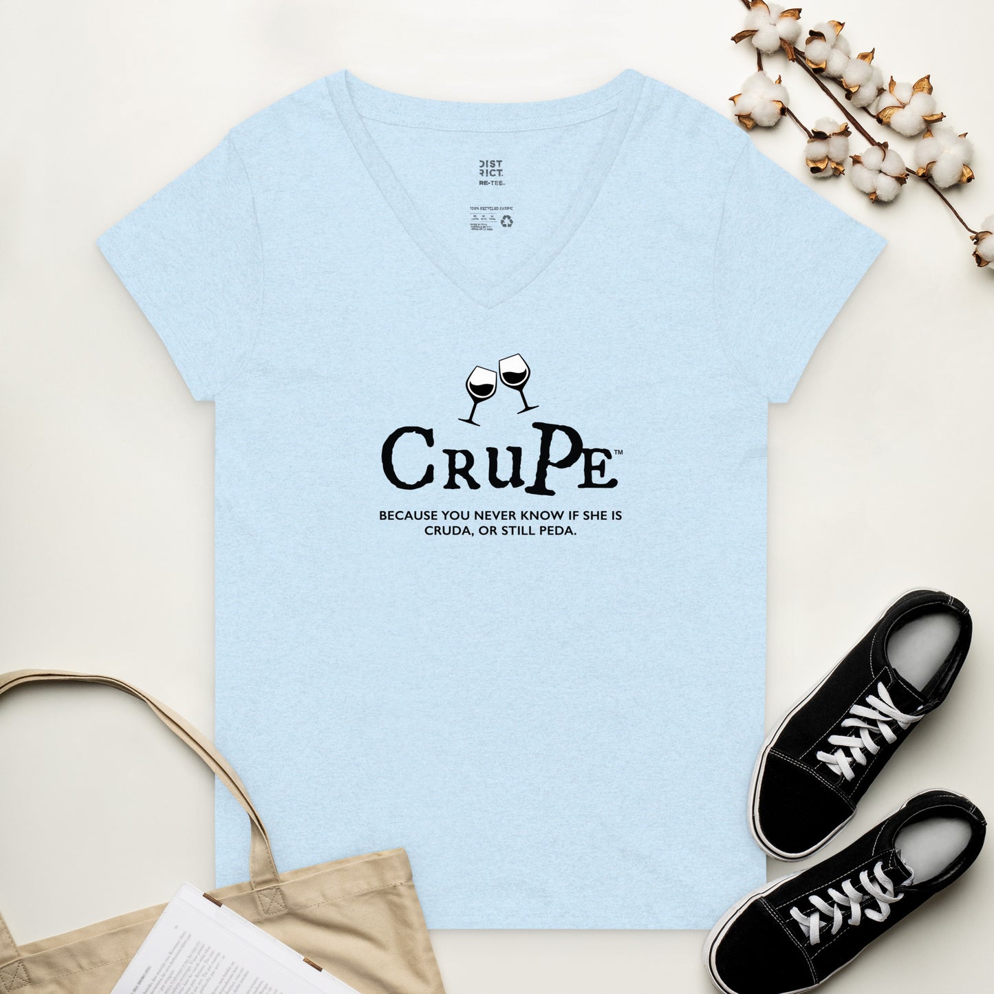 CruPe™ Signature Wine Women’s recycled v-neck t-shirt